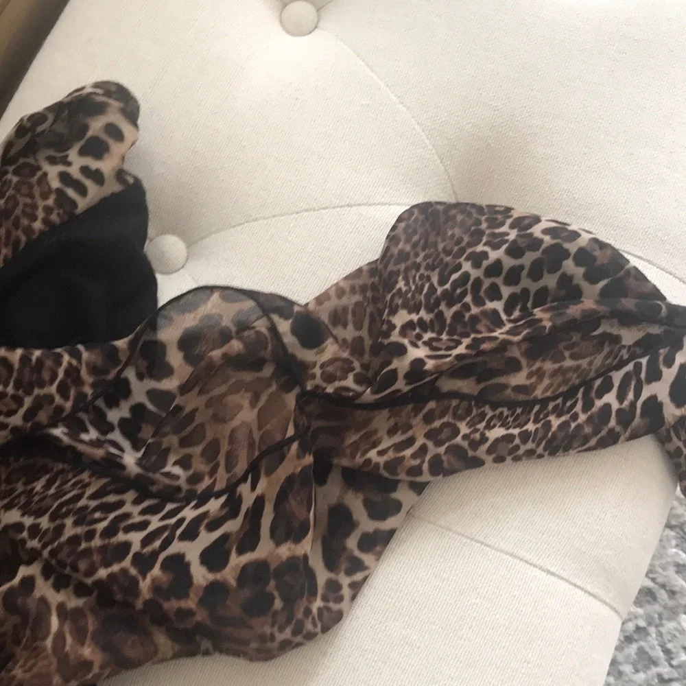Leopard Print Wrap Bodysuit in Brown and Black - Picture 3 of 7
